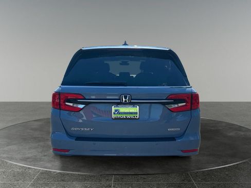 Used 2024 Honda Odyssey Touring image 8