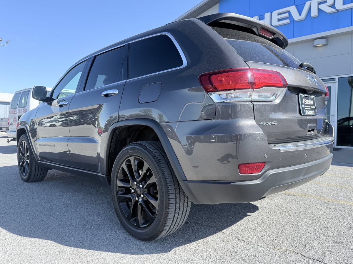 Used 2021 Jeep Grand Cherokee Limited AWD/4WD image 7