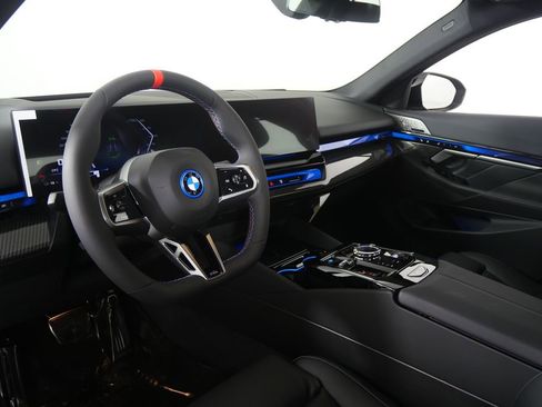 New 2026 BMW i5 M60 w/ Executive Package AWD/4WD image 12