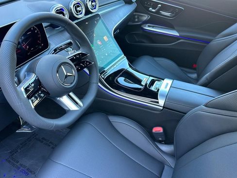 Used 2026 Mercedes-Benz CLE 300 4MATIC Cabriolet image 4