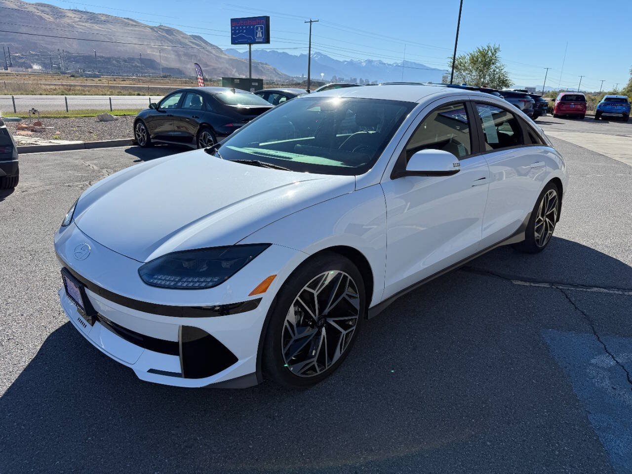 Used 2023 Hyundai Ioniq 6 SEL AWD/4WD image 2