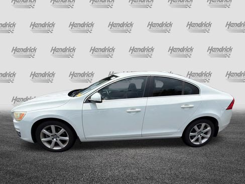 Used 2016 Volvo S60 T5 Premier w/ Climate Package FWD image 8