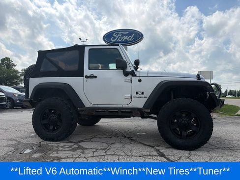 Used 2008 Jeep Wrangler X AWD/4WD image 4