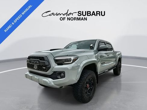 Used 2022 Toyota Tacoma TRD Sport w/ Technology Package AWD/4WD image 1