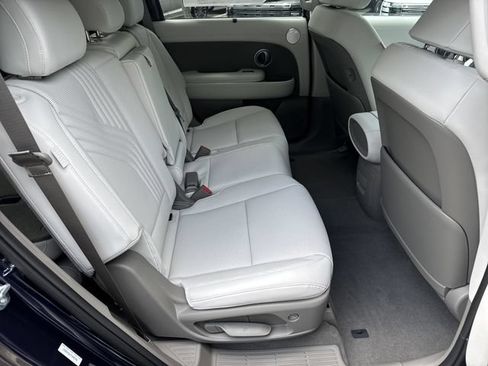 New 2026 Hyundai Palisade SEL Premium FWD image 15
