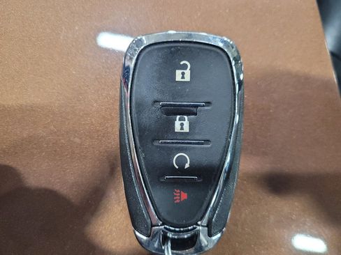 Used 2023 Chevrolet Blazer LT image 32