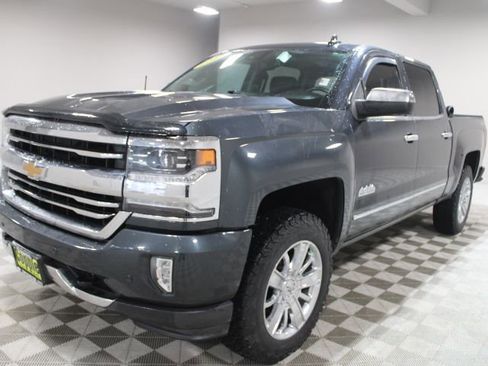Used 2017 Chevrolet Silverado 1500 High Country AWD/4WD image 8