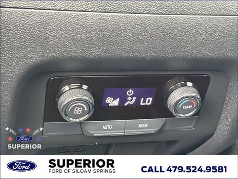 Used 2025 Chevrolet Traverse Z71 w/ Enhanced Driving Package AWD/4WD image 21