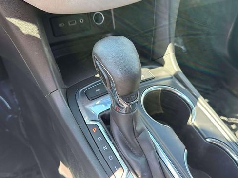 Used 2023 Chevrolet Equinox LT w/ Driver Convenience Package image 31