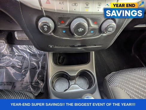 Used 2018 Dodge Journey SE w/ Blacktop Package image 27