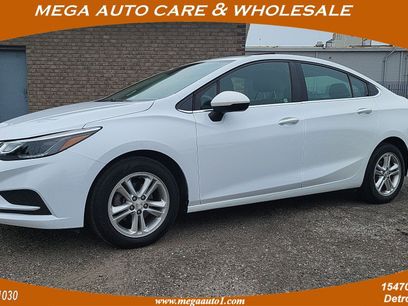 Used 2017 Chevrolet Cruze LT