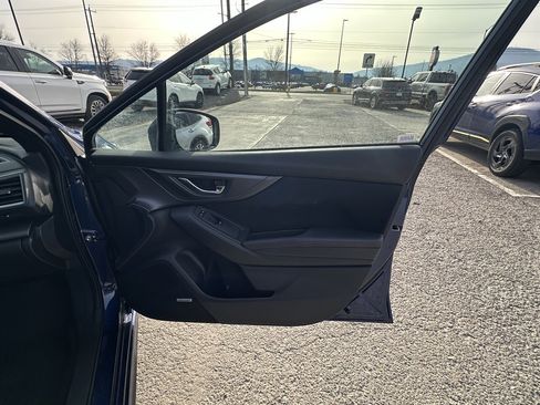 Used 2017 Subaru Impreza 2.0i Sport image 8