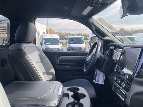 New 2026 RAM 5500 Tradesman w/ Chrome Appearance Group image 39