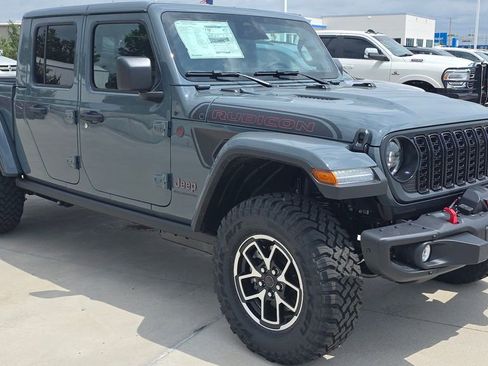 New 2026 Jeep Gladiator Rubicon AWD/4WD image 8