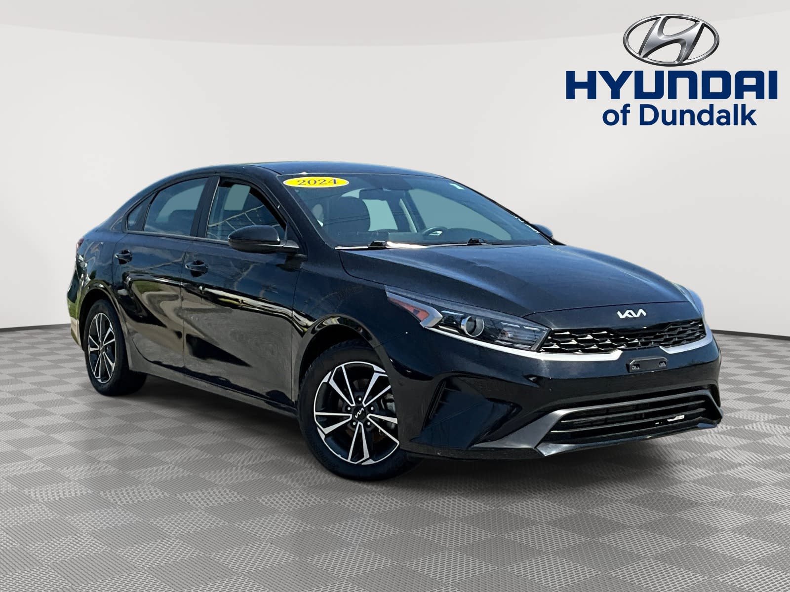 Used 2024 Kia Forte LXS FWD image 1