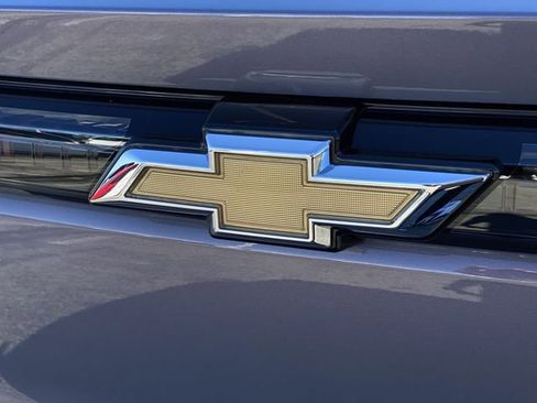 New 2026 Chevrolet Equinox EV LT FWD image 40