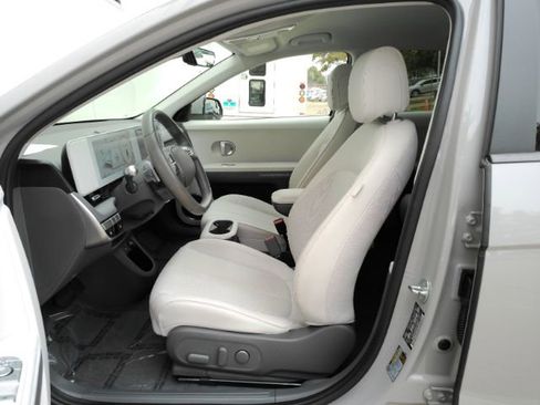Used 2023 Hyundai Ioniq 5 SEL w/ Cargo Package image 12