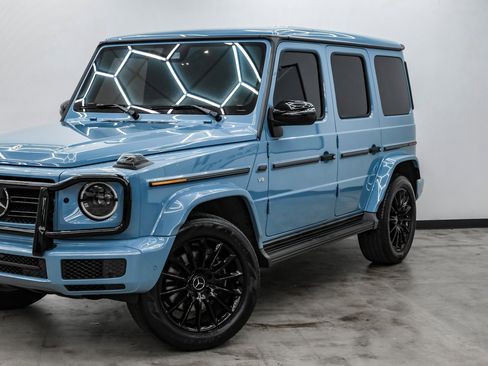 Used 2024 Mercedes-Benz G 550 image 3