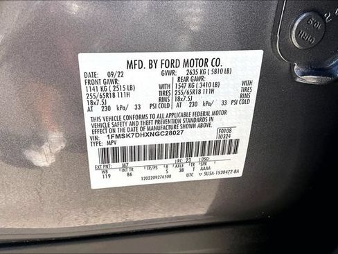 Used 2022 Ford Explorer XLT RWD image 28