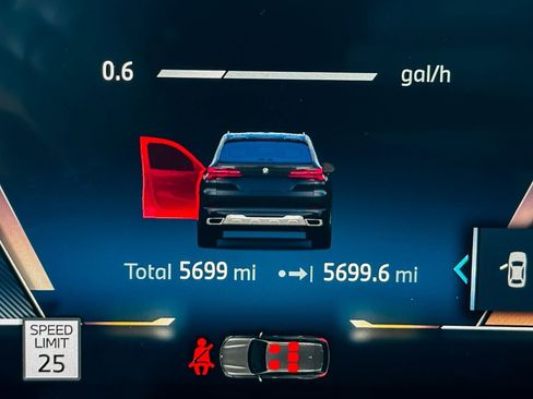 New 2025 BMW X5 sDrive40i w/ Climate Comfort Package image 19