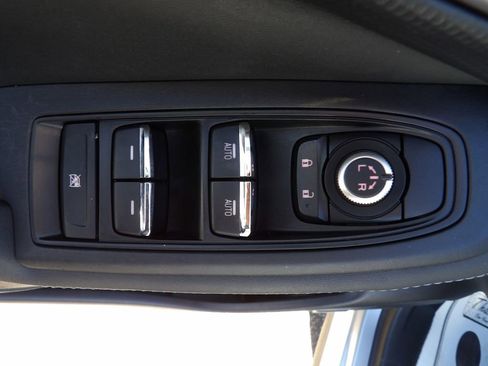 Used 2023 Subaru Forester Touring image 14