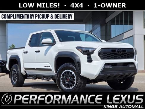 Used 2026 Toyota Tacoma TRD Off-Road AWD/4WD image 1