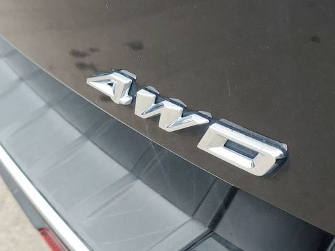 Certified 2022 Ford Explorer Limited w/ Equipment Group 301A AWD/4WD image 6