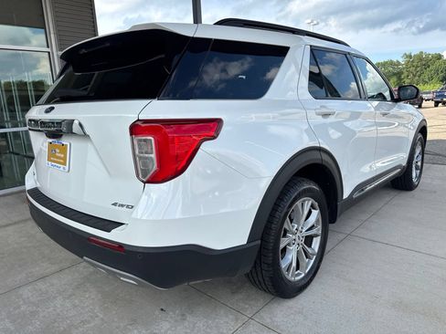 Certified 2023 Ford Explorer XLT w/ Equipment Group 202A AWD/4WD image 8