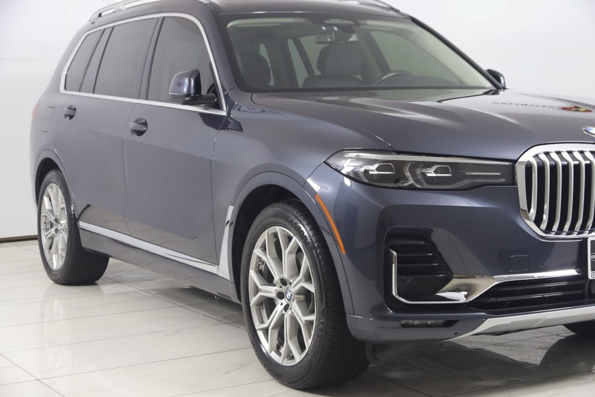 Used 2022 BMW X7 xDrive40i w/ Premium Package AWD/4WD image 44