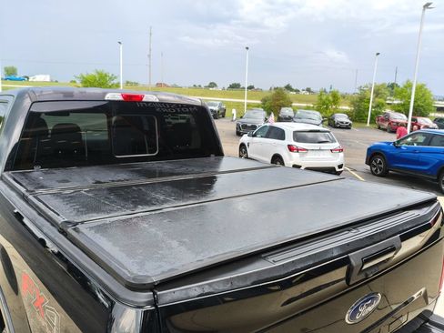 Used 2018 Ford F150 XLT w/ Equipment Group 302A Luxury AWD/4WD image 15
