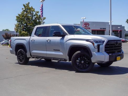 New 2026 Toyota Tundra Limited AWD/4WD image 6