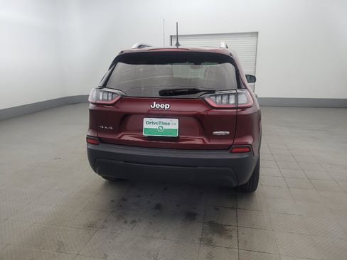 Used 2019 Jeep Cherokee Latitude Plus w/ Comfort/Convenience Group image 7