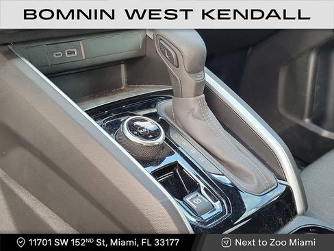 Used 2024 Chevrolet Colorado Trail Boss w/ Advanced Trailering Package image 22