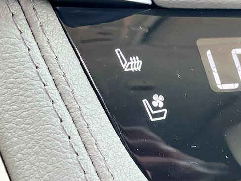 New 2026 Cadillac XT5 Premium Luxury w/ Driver Assist Package AWD/4WD image 27