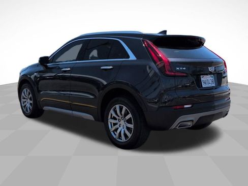 Certified 2022 Cadillac XT4 Premium Luxury w/ Enhanced Visibility Package FWD image 7