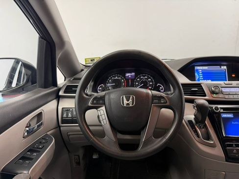 Used 2015 Honda Odyssey EX image 37