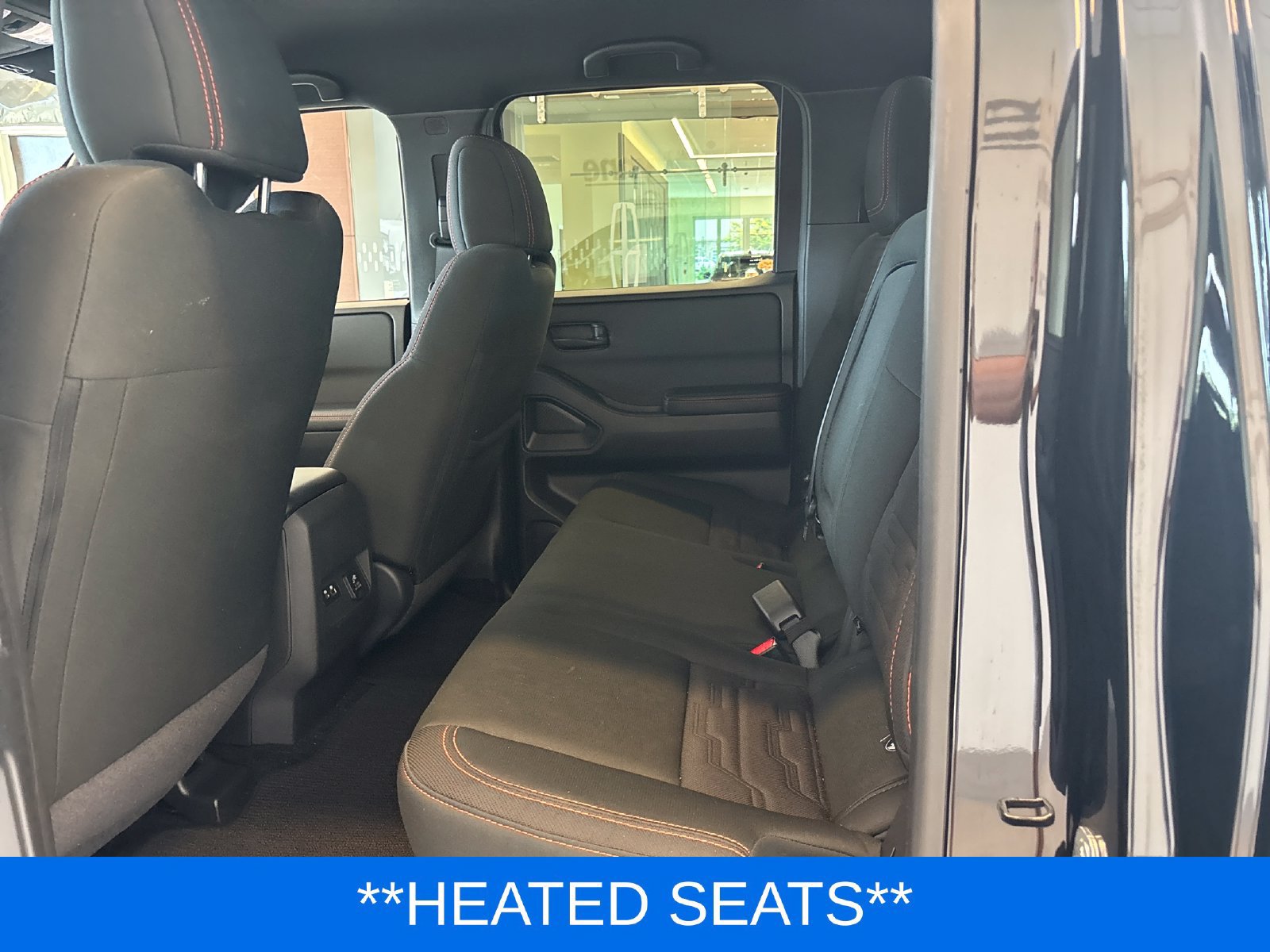 Used 2026 Nissan Frontier PRO-4X w/ Pro-4x Convenience Package AWD/4WD image 11
