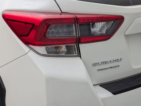 Used 2023 Subaru Crosstrek 2.0i Premium image 18