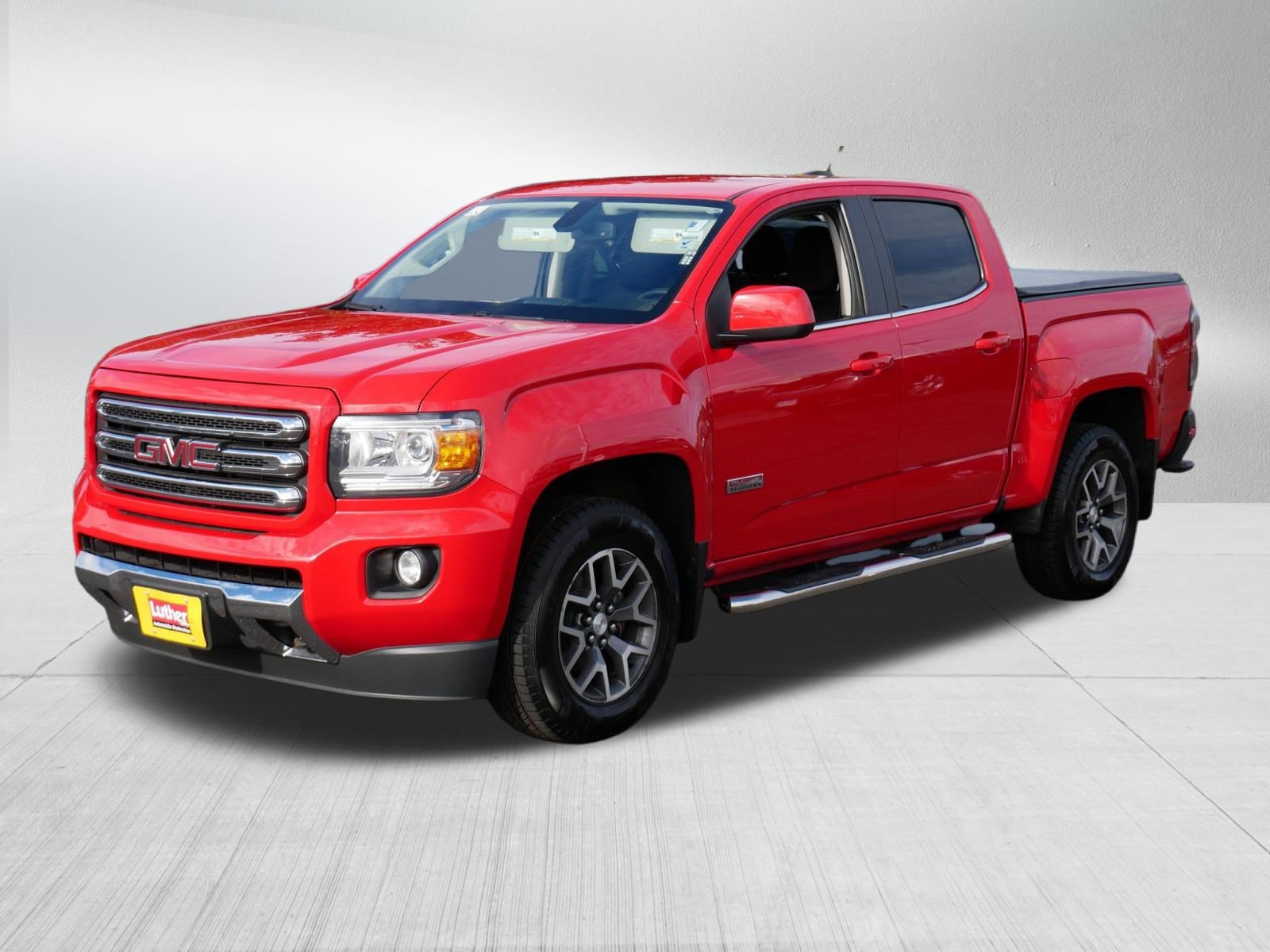 Used 2015 GMC Canyon SLE w/ All-Terrain Package AWD/4WD image 3