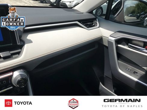 Used 2025 Toyota RAV4 XLE w/ Convenience Package FWD image 35