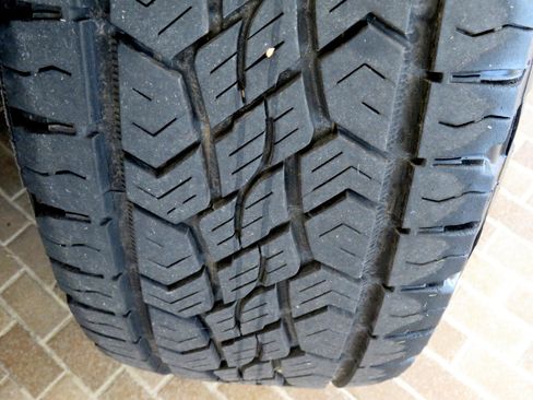 Used 2020 GMC Sierra 1500 SLE image 12