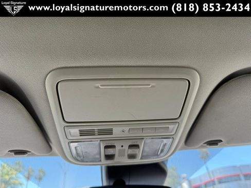 Used 2014 Honda Odyssey Touring image 35