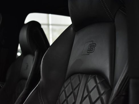 Used 2022 Audi S4 Premium Plus w/ Premium Plus Package image 32