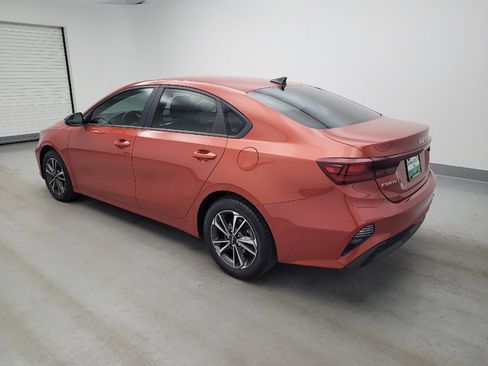 Used 2024 Kia Forte LXS w/ LXS Technology Package FWD image 3