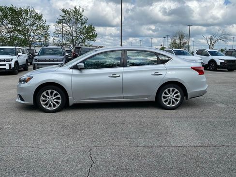 Used 2019 Nissan Sentra SV image 4