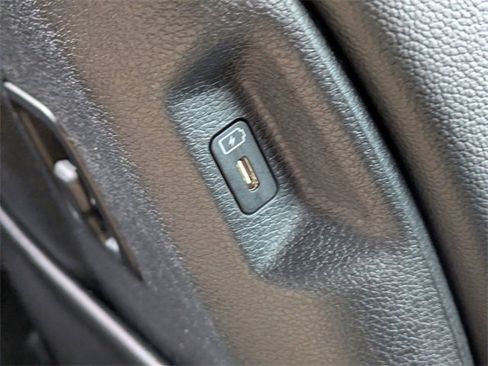 Used 2024 Kia Sportage EX image 15