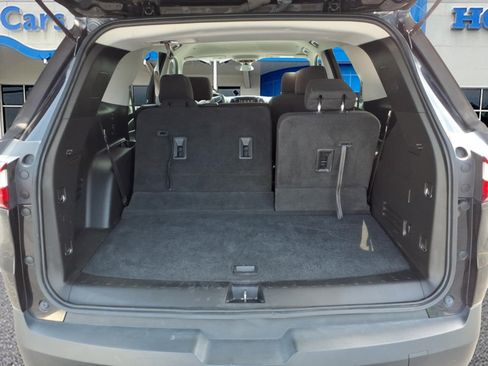 Used 2020 Chevrolet Traverse LS AWD/4WD image 10