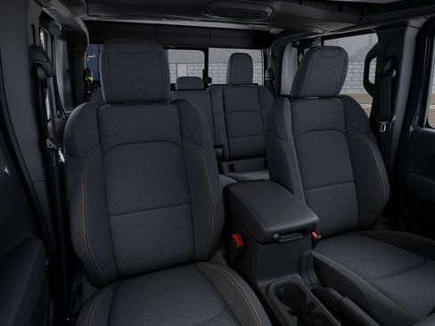 New 2026 Jeep Gladiator Sport image 13