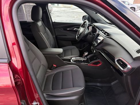 Used 2023 Chevrolet TrailBlazer RS w/ Convenience Package image 23