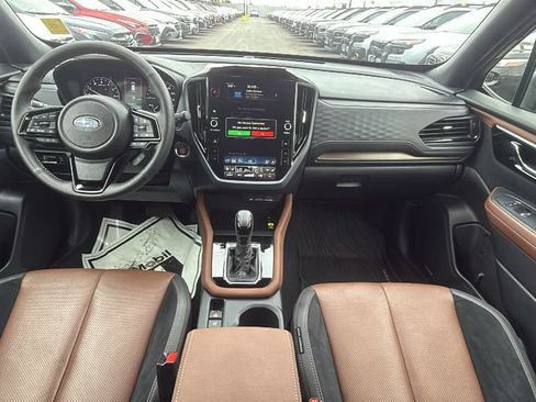 Certified 2025 Subaru Forester Touring w/ Popular Package - Touring AWD/4WD image 12